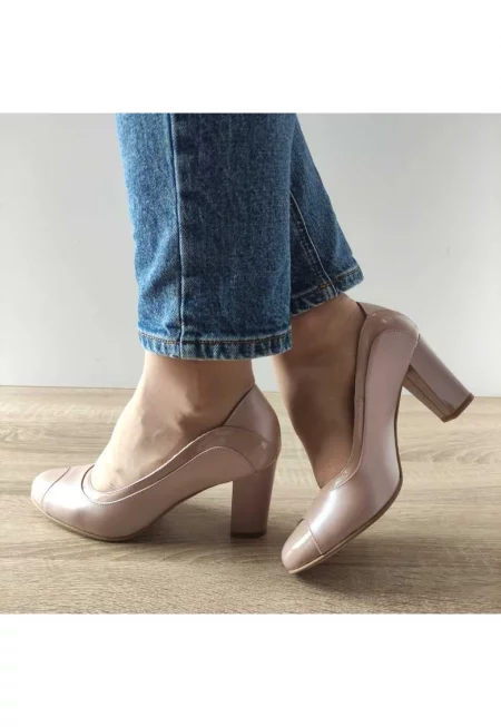 736 сиви елегантни дамски обувки - бежови