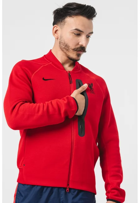 Футболно яке с ръкави реглан