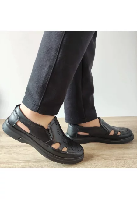 Мъжки перфорирани обувки  883L99 Black.Jpg - черни