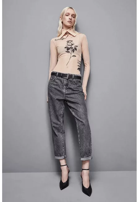 Прозрачна блуза от тюл с висока яка - Бежов