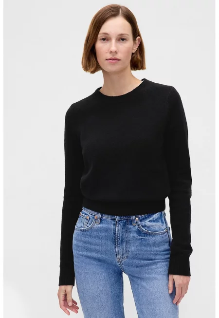 Стандартен пуловер с овално деколте