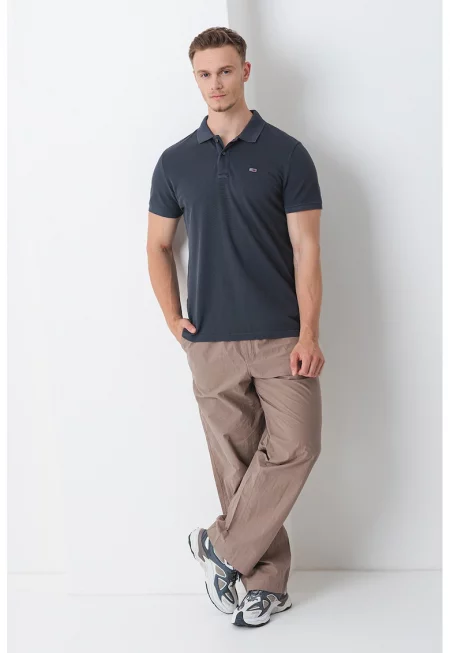 Стандартна тениска с яка