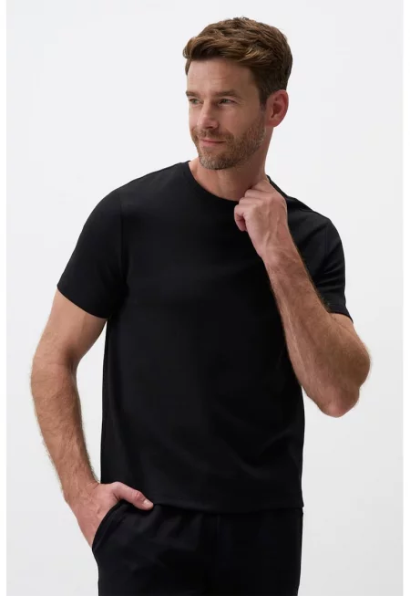 Тениска с модал с овално деколте