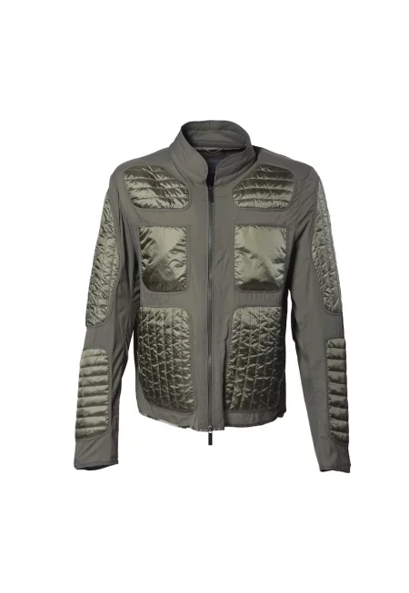 Яке с цип и капитонирани детайли