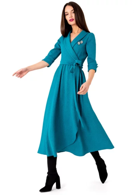 Застъпена рокля с връзка