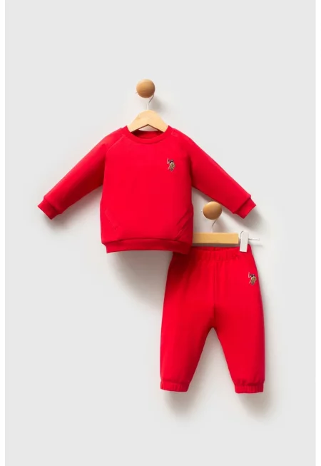 Дълъг спортен екип с ръкави реглан