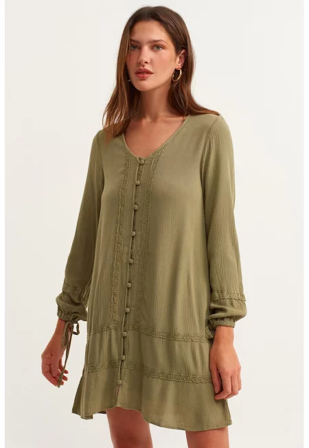 Къса рокля с шпиц - Каки