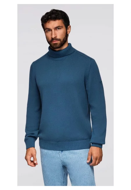 Плетен пуловер с висока яка  OM-SWTN-0163