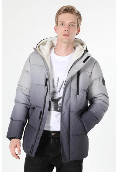 Ватирано зимно яке с качулка и преливащи се цветове