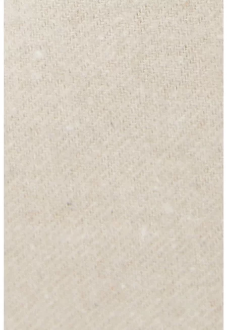 Яке тип риза със свободна кройка и джобове