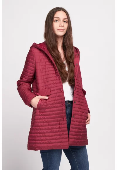 Зимно олекотено яке с качулка