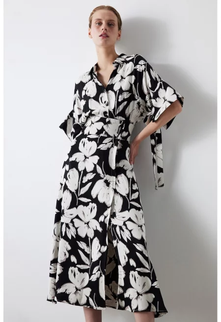 Флорална рокля тип кимоно - Бял/Черен