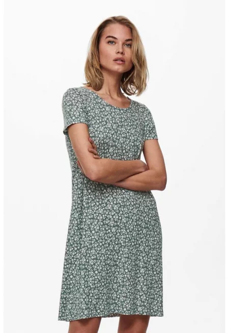 Флорална рокля