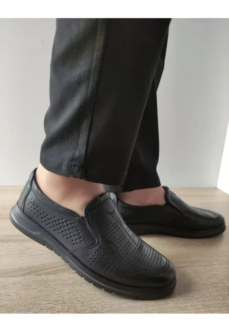 Мъжки перфорирани ежедневни обувки  808-L8225 - черни - Черни
