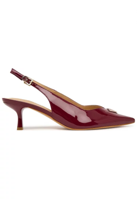 обувки с kitten ток от еко кожа - заострен връх - slingback с катарама - червени -