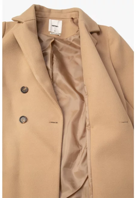 Палто с раздвоен ревер