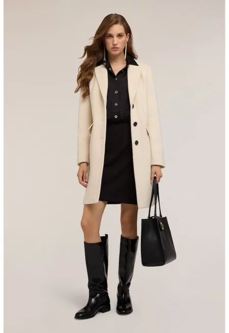 Палто с вълна и шлиц отзад