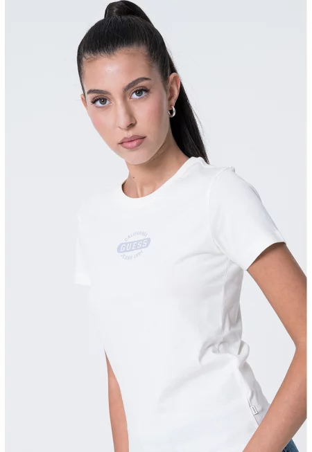 Памучна тениска с овално деколте