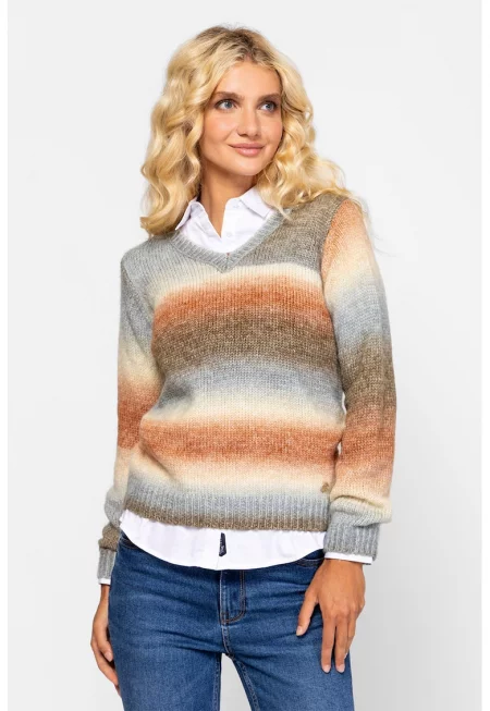 Плетен пуловер с шпиц