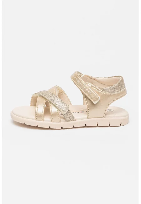 Сандали с велкро и равна подметка - Златист