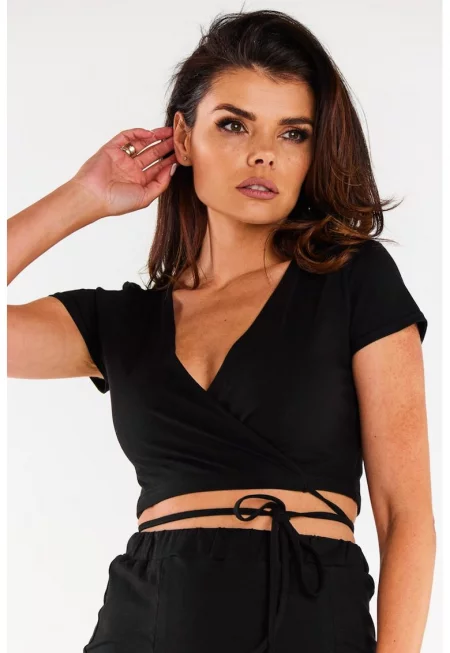 Блуза с V-образно деколте и прехвърлен модел