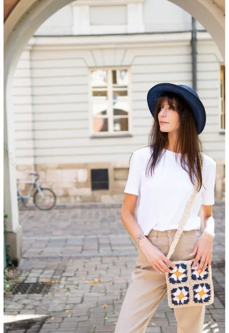 Дамска чанта  модел Oletta - бежова - Един размер