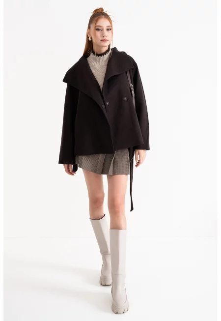 Палто с вълна и връзка