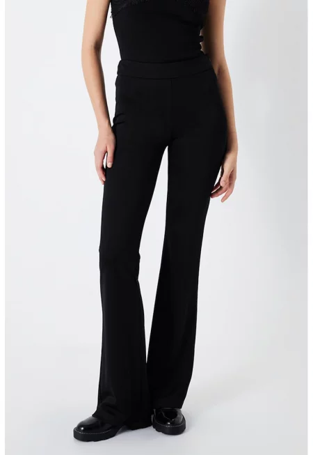 Разкроен панталон с изчистен десен - Черен