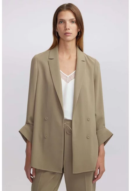 Сако с кочпета - Бежов