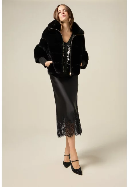 Сатинирана пола с дантела - Черен