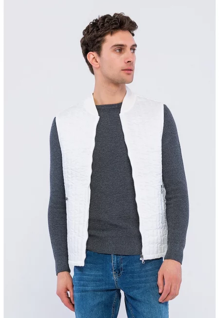 Капитониран елек с джобове встрани