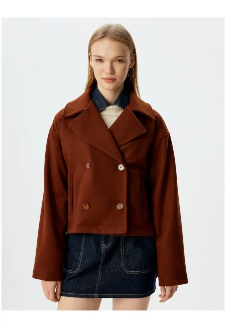 Късо яке с копчета