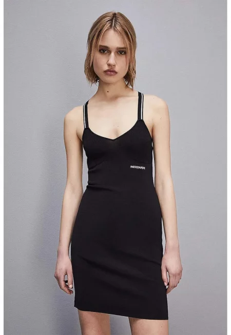 Мини рокля с V-образно деколте - Черен