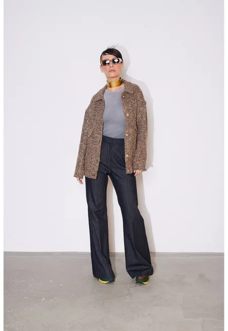 Палто с вълна и класическа яка