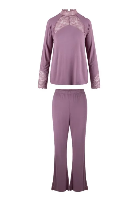 Пижама с дантела
