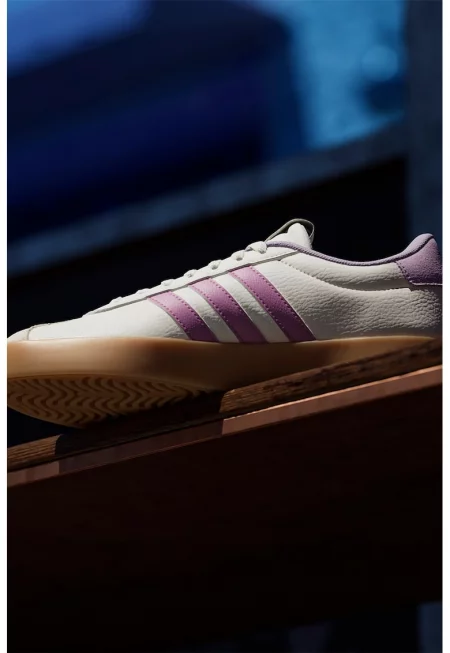 Спортни обувки VL Court 3.0 с велур