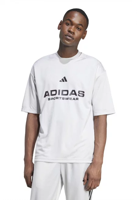 Тениска с овално деколте и лого