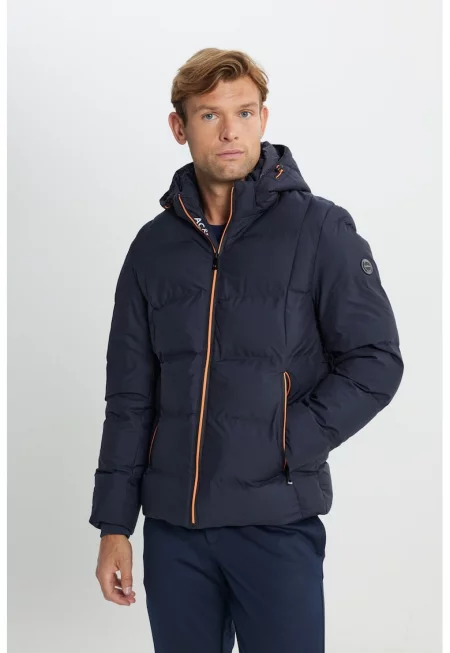 Зимно яке с качулка