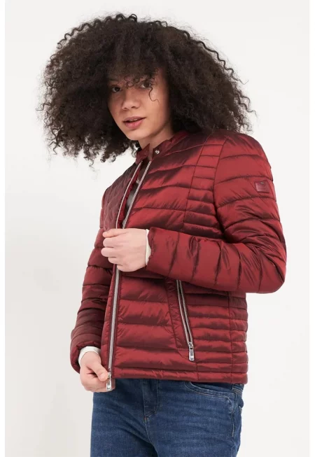 Олекотено капитонирано яке - Тъмночервен
