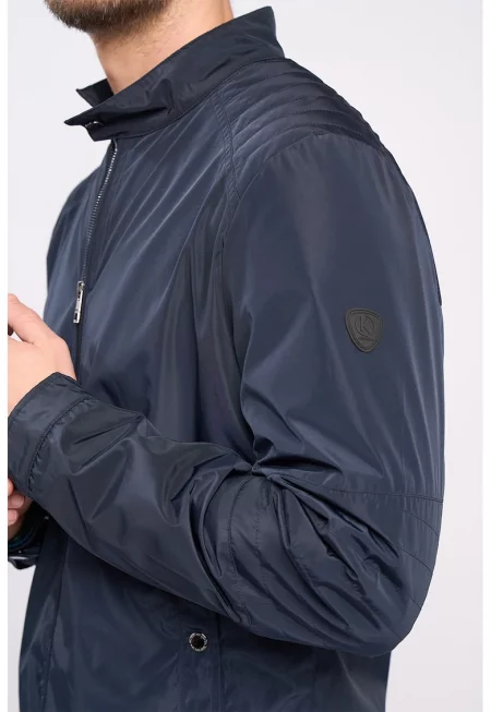 Олекотено яке с джобове с капси