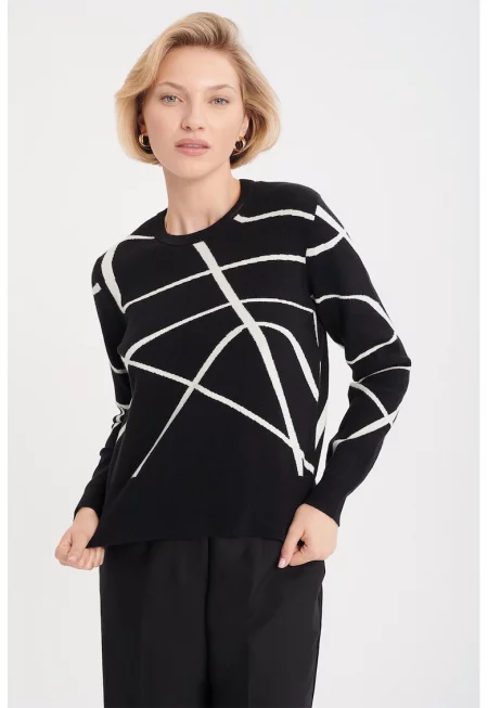 Пуловер с абстрактен десен