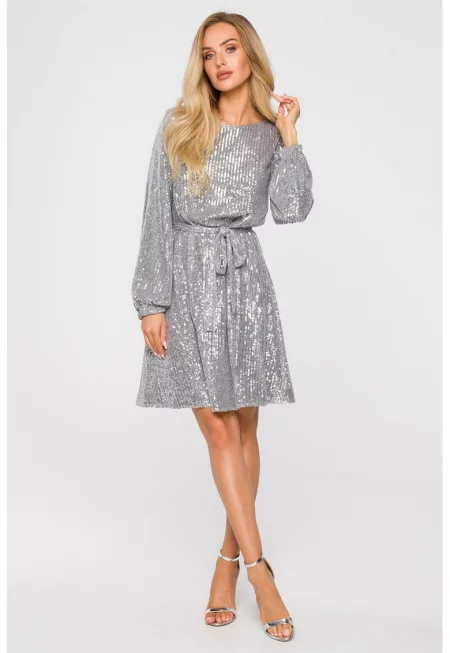 Разкроена рокля