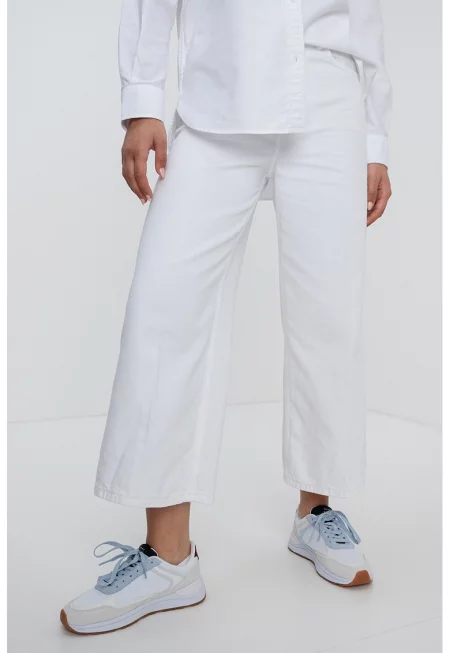Широки дънки капри - Бял