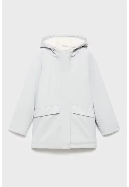 Яке с качулка и етикет за име