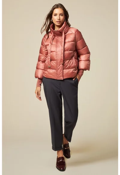 Зимно яке с висока яка