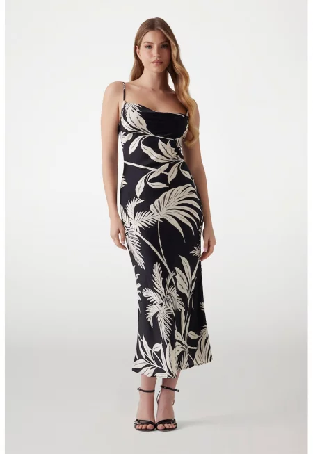 Миди рокля с шарка на листа