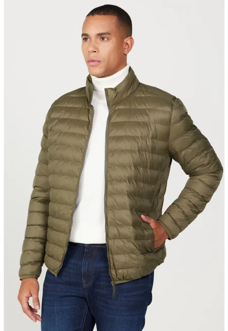 Олекотено зимно капитонирано яке