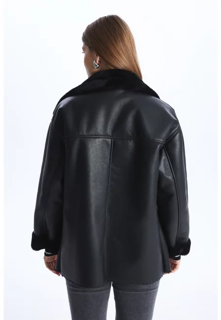 Палто от еко пух със свободна кройка