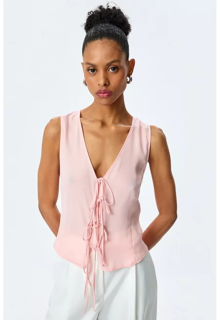 Шпиц блуза без ръкави