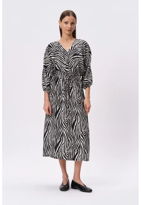 Шпиц рокля с 3/4 ръкави - Черен/Крем